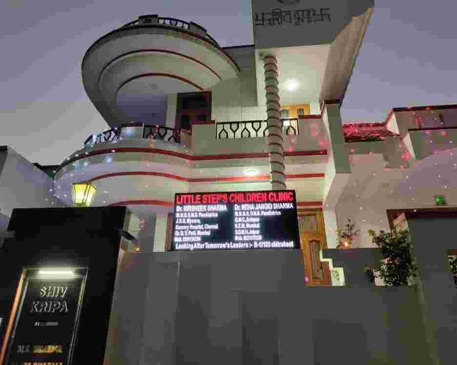 dr-neha-jangid-best-pediatrician-in-vaishali-nagar