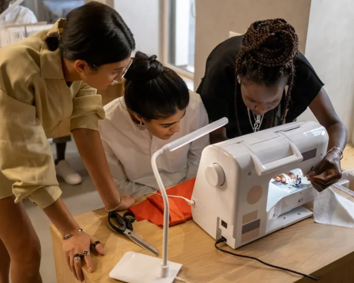 how-to-market-your-fashion-designing-business