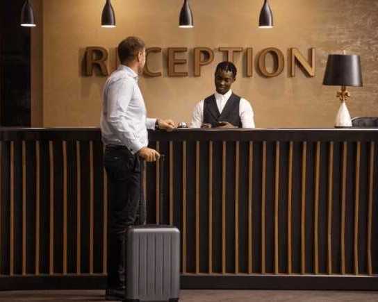 want-to-join-the-best-hotel-management-institute-in-delhi-after-10th