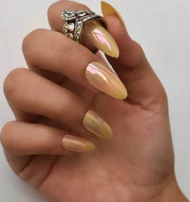 bijli-babe-press-on-nails-metallic-chrome-elegance-by-soulstruck-big-1