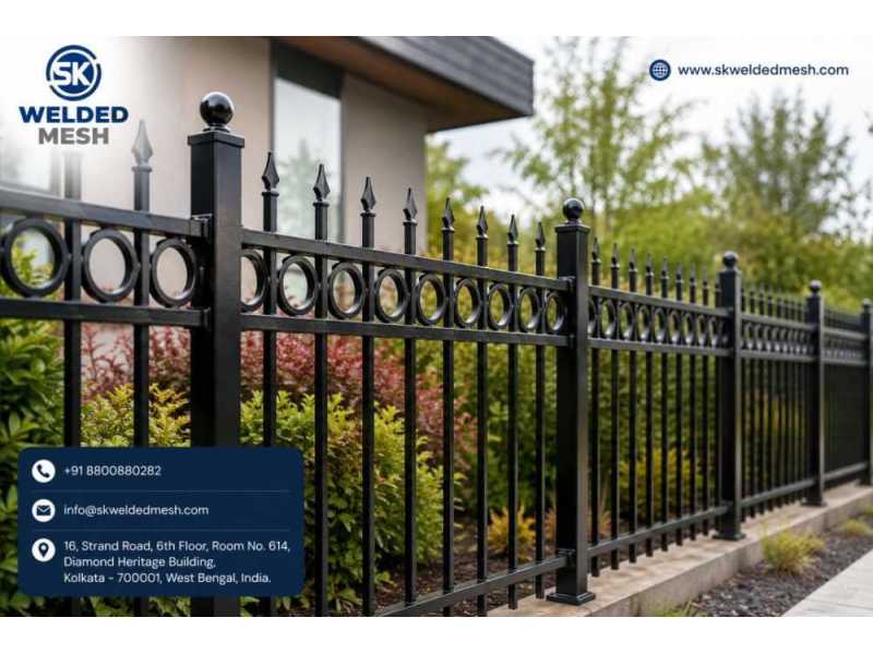 metal-fencing-contractors-kolkata-for-industrial-security-small-0