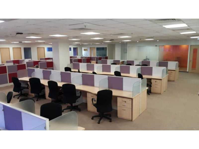 commercial-property-with-indian-top-finacial-company-small-0