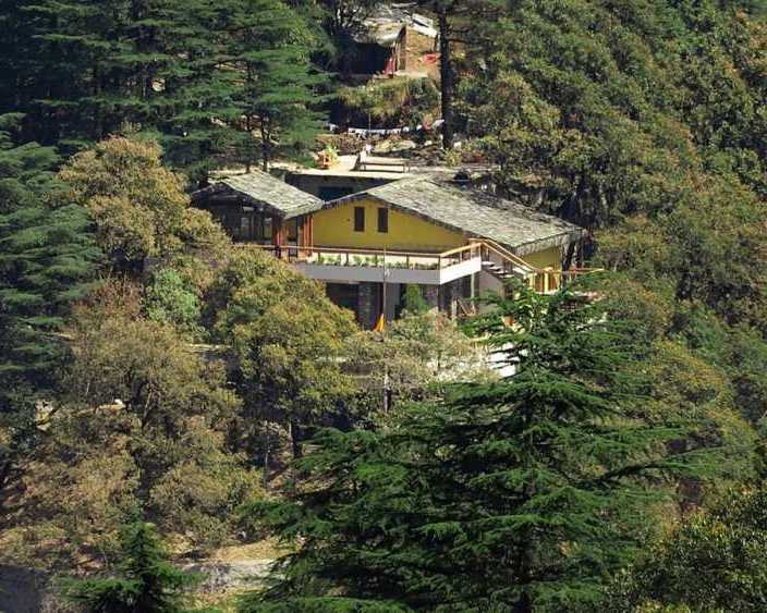 luxury-villas-in-mussoorie-scenic-3-bhk-himalayan-villa