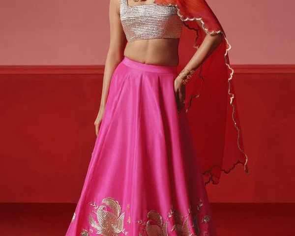 shop-stunning-bridesmaid-lehenga-designs-online