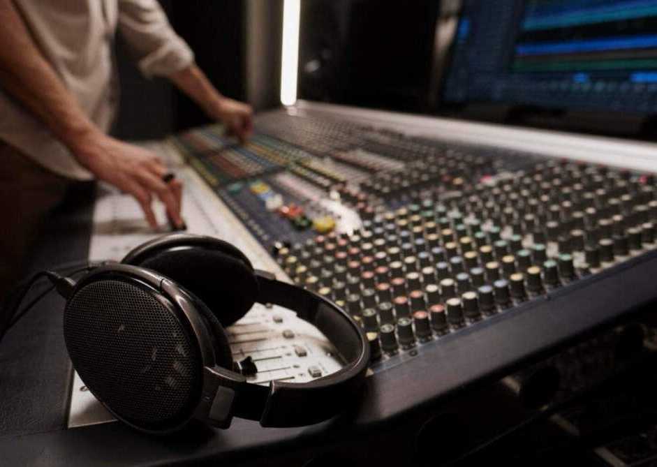 master-logic-pro-music-production-the-best-logic-pro-course-in-chandigarh-big-0
