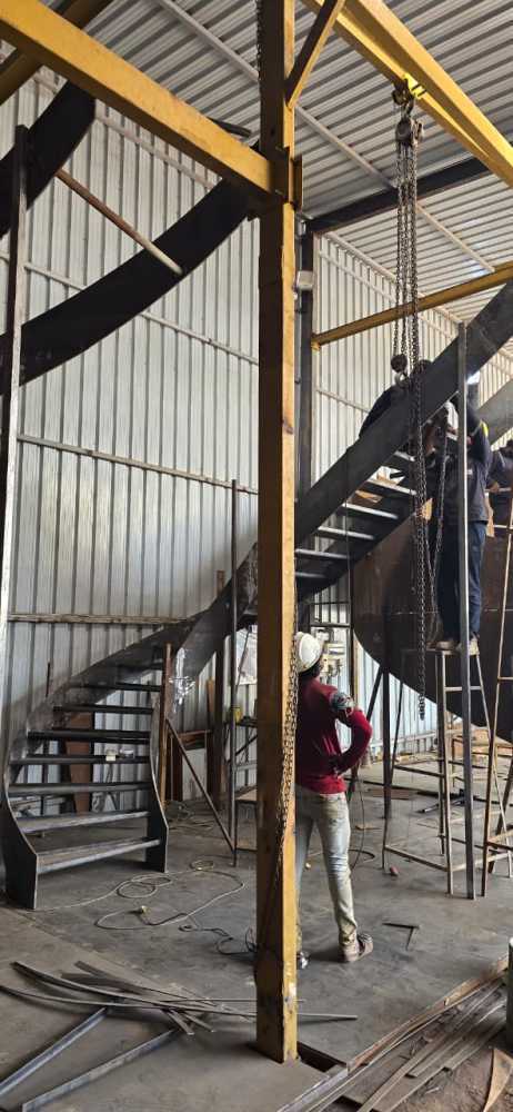 spiral-staircase-fabrication-in-hyderabad-modern-steel-spiral-stair-big-0