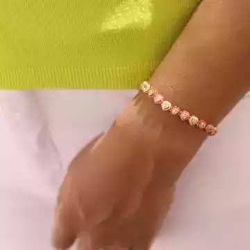 shop-minimalist-bracelet-designs-online-for-everyday-elegance-big-0