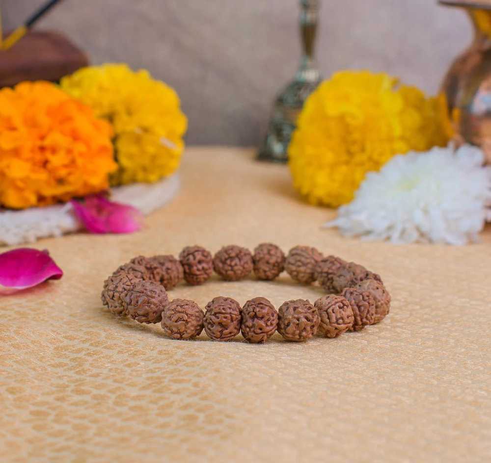 buy-5-mukhi-rudraksha-bracelet-for-spiritual-balance-big-0