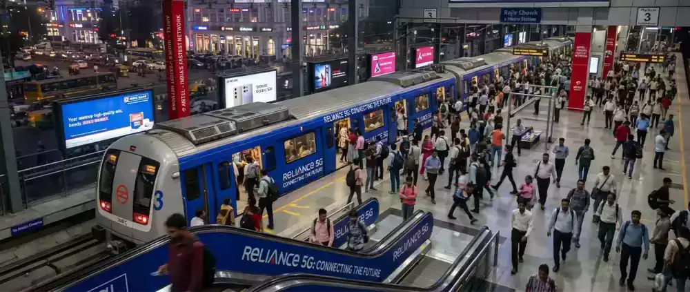ooh-outdoor-advertising-big-1