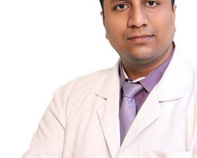 dr-dharmender-aggarwal