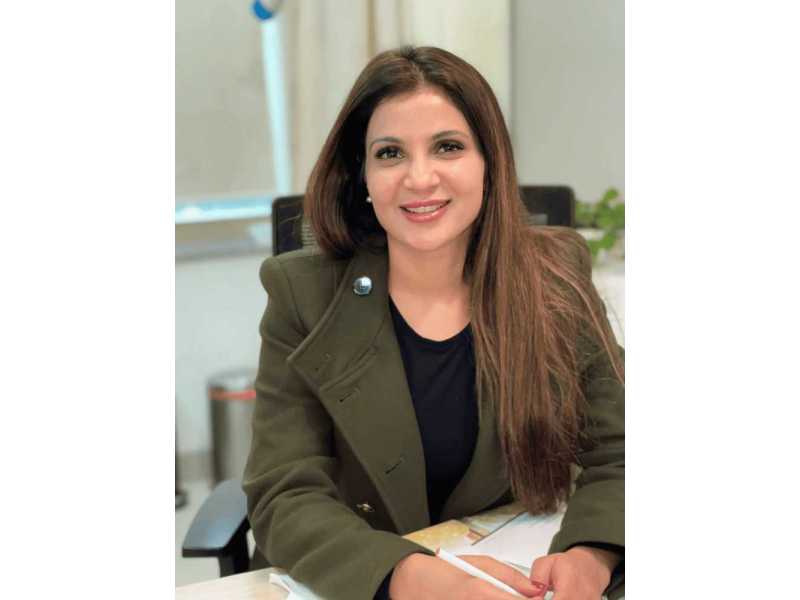 meet-dr-priya-shukla-expert-fertility-care-at-queens-ivf-small-0