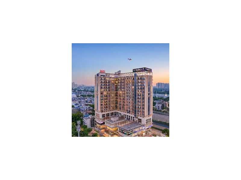hotel-for-university-visitors-in-greater-noida-small-0