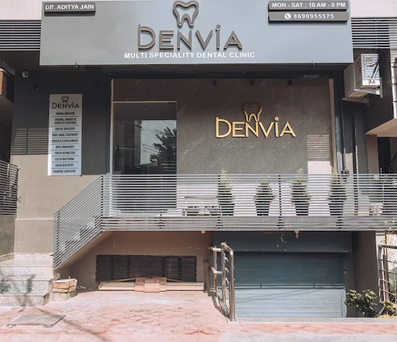 denvia-multispeciality-dental-clinic-big-1