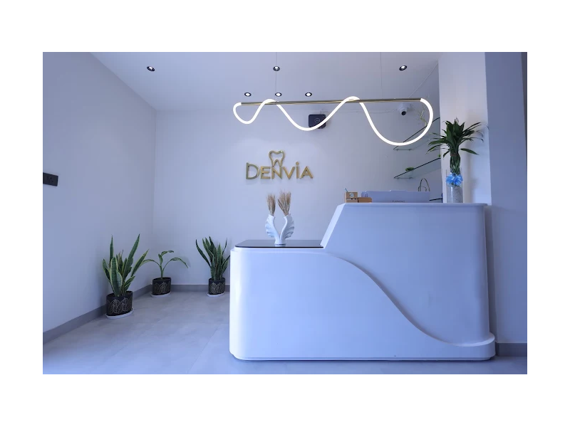 denvia-multispeciality-dental-clinic-small-0