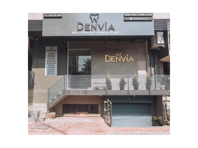 denvia-multispeciality-dental-clinic-small-1