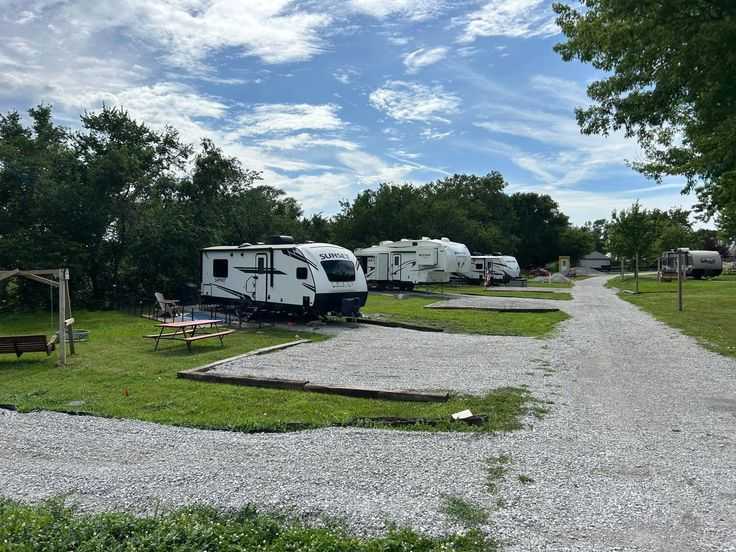 pipestone-motel-vacation-rentals-for-families-big-0