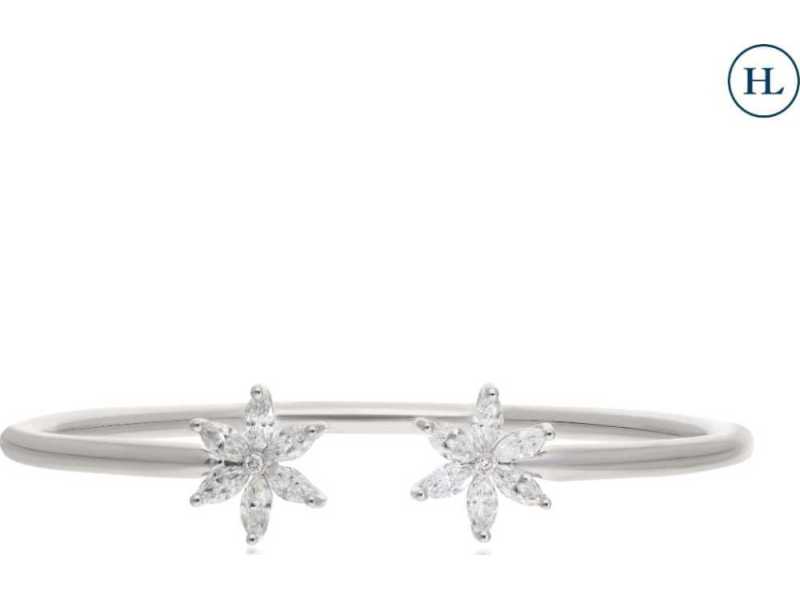 looking-for-the-perfect-diamond-bracelet-online-small-0