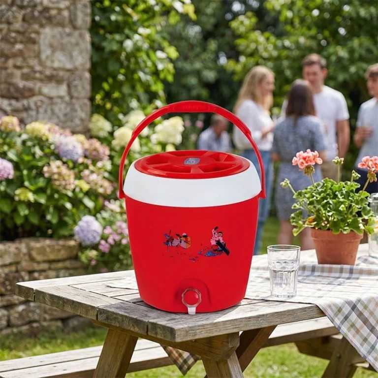 plastic-water-jug-manufacturers-in-india-lineo-india-big-0