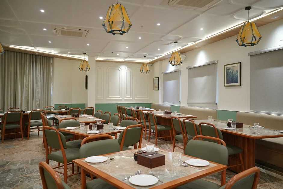 bhavani-hotel-best-restaurant-in-dahod-big-0