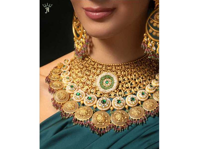 gold-necklace-design-small-0