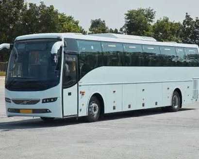 luxury-bus-rental-in-jaipur-for-group-tours