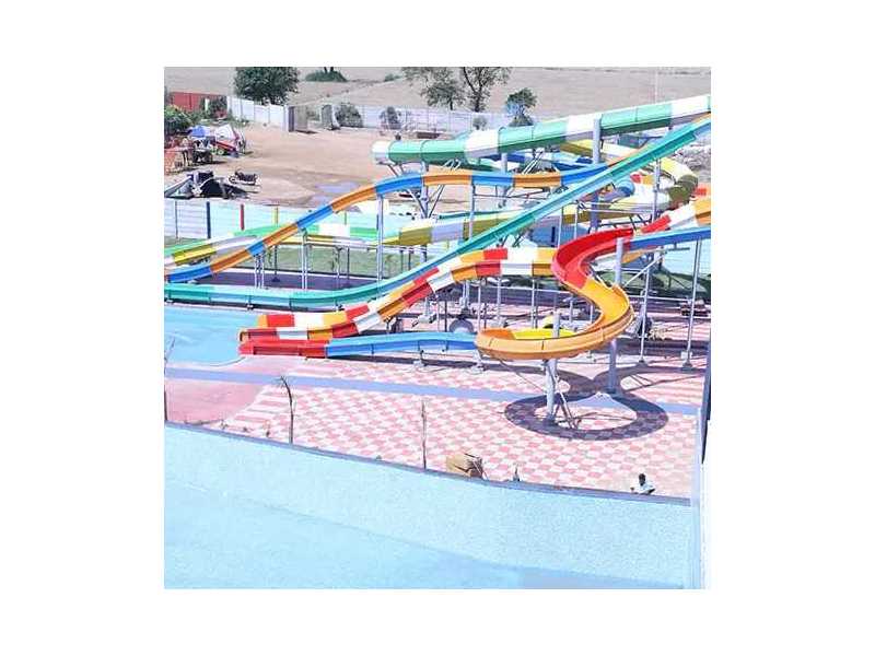 best-water-park-in-gurugram-small-0