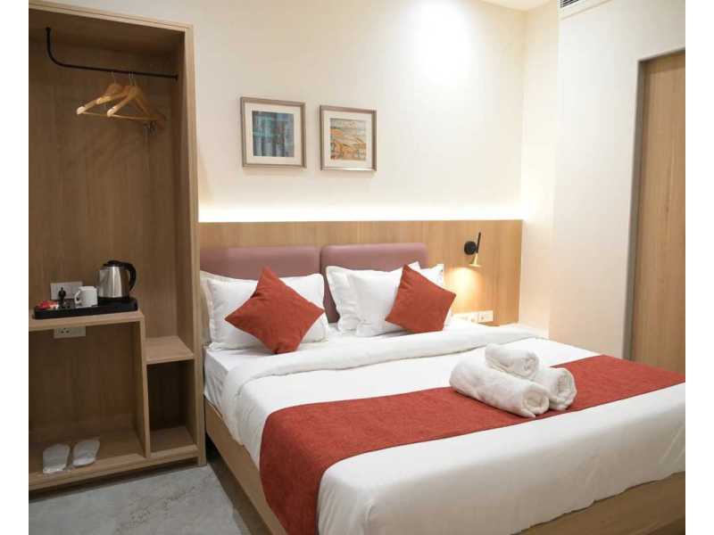 best-budget-hotel-in-dahod-gujarat-bhavani-hotel-small-0