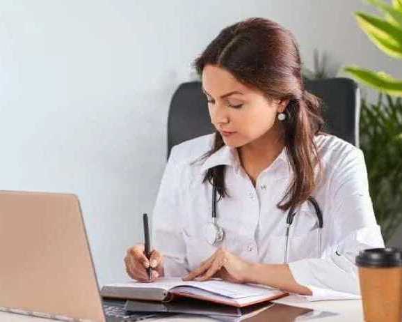 professional-skin-specialist-in-noida-for-all-skin-types