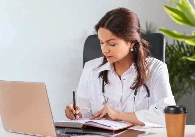 professional-skin-specialist-in-noida-for-all-skin-types-big-0