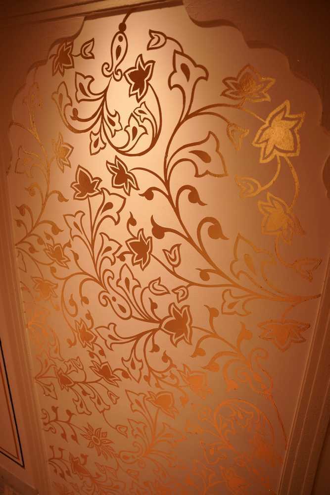 premium-gold-leaf-painting-services-big-0