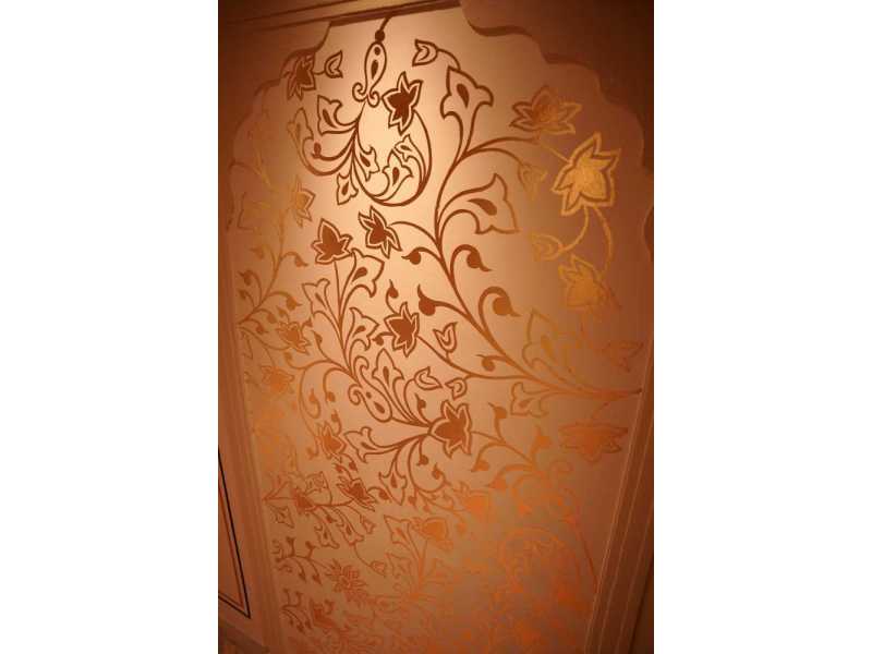 premium-gold-leaf-painting-services-small-0