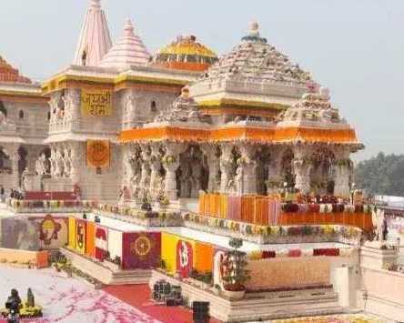varanasi-to-ayodhya-tour-package-for-a-comfortable-trip