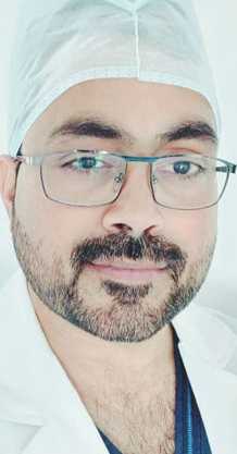 dr-abhishek-pareek-best-cancer-doctor-big-0