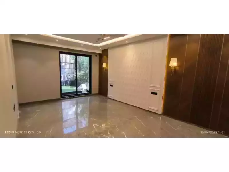 buy-premium-residential-property-in-gurgaon-with-excellent-connectivity-small-1