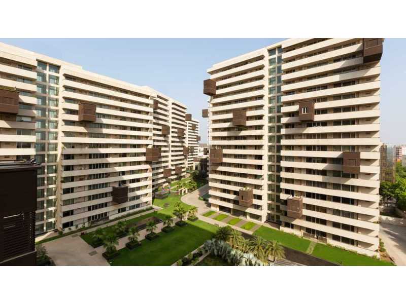 dlf-beverly-park-1-gurgaon-premium-luxury-apartments-small-0