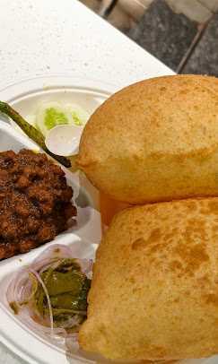 chole-bhature-shop-in-uttam-nagar-navrika-sweets-big-0
