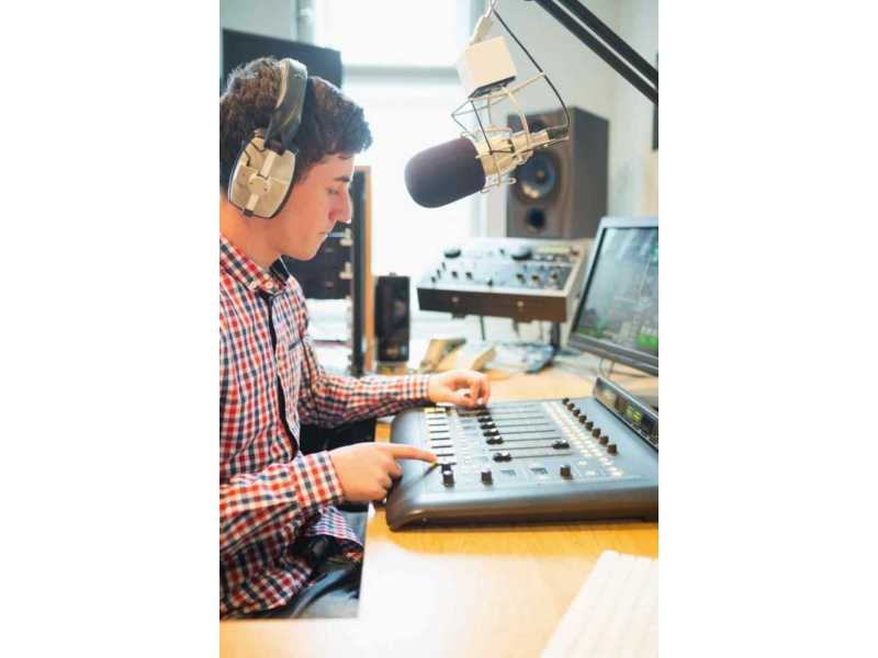 launch-your-audio-engineering-career-with-expert-training-small-0