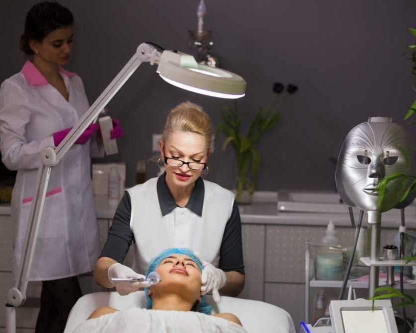 what-services-does-a-modern-skin-clinic-offer