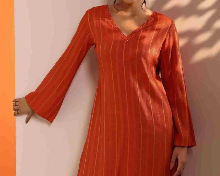 buy-full-sleeves-kurtis-for-women-online