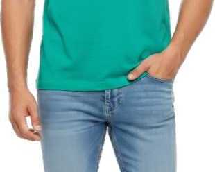 everyday-wear-mens-t-shirt-simple-yet-smart-look