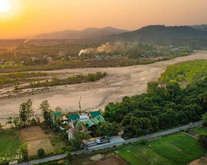 best-resorts-in-jim-corbett-luxury-private-villa-stay