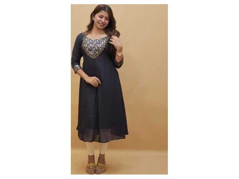 affordable-festive-kurtis-below-1000-swapna-weddings-small-0
