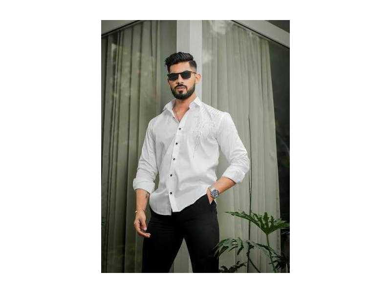 white-shirt-a-timeless-wardrobe-essential-for-every-occasion-small-0