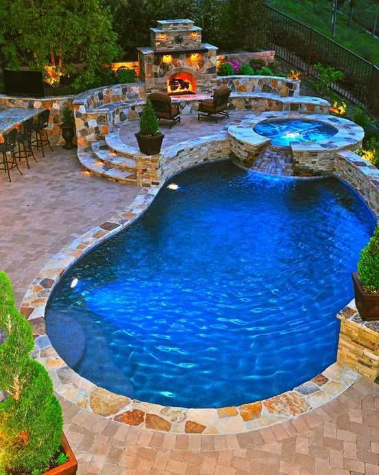pool-construction-service-provider-big-0