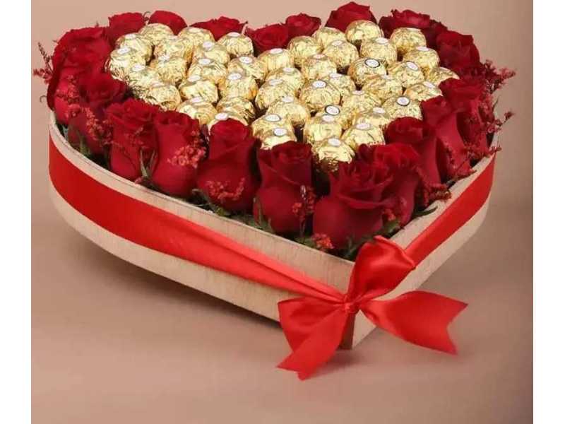 send-chocolate-bouquet-online-to-your-loved-ones-oyegifts-small-1