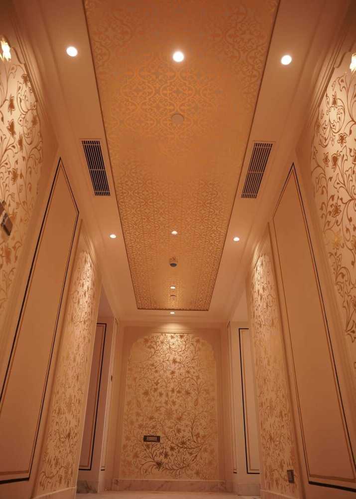 premium-imitation-gold-leaf-for-decoration-art-projects-big-0