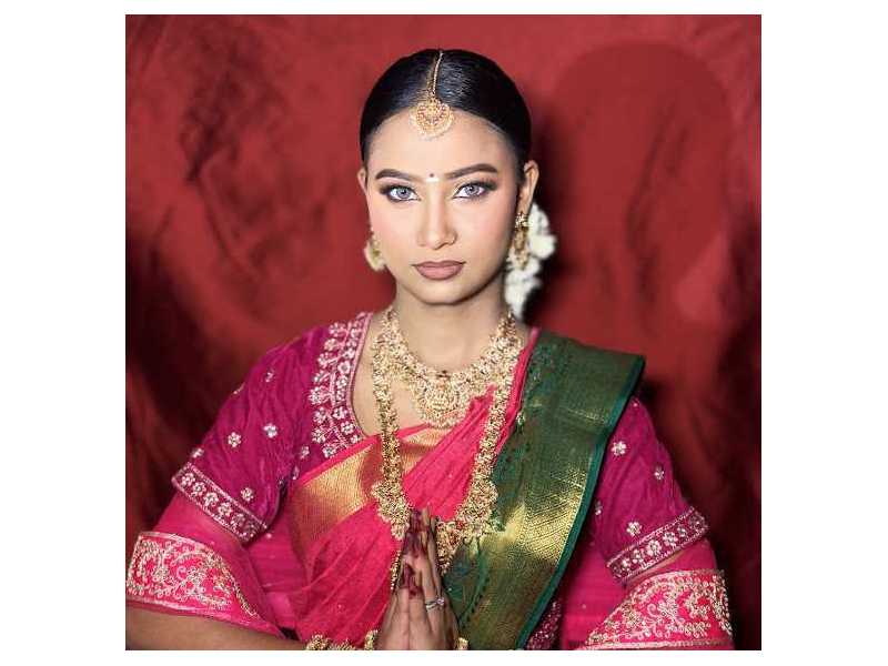 lakme-academy-makeup-academy-in-lajpat-nagar-small-0