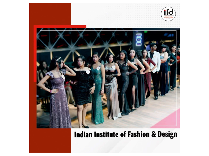 the-reason-why-everyone-loves-fashion-designing-small-0