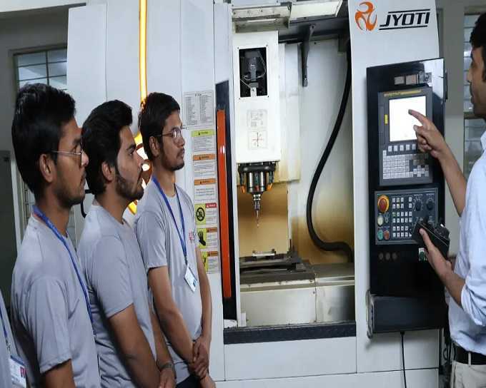 bachelor-of-mechanical-engineering-for-future-innovators