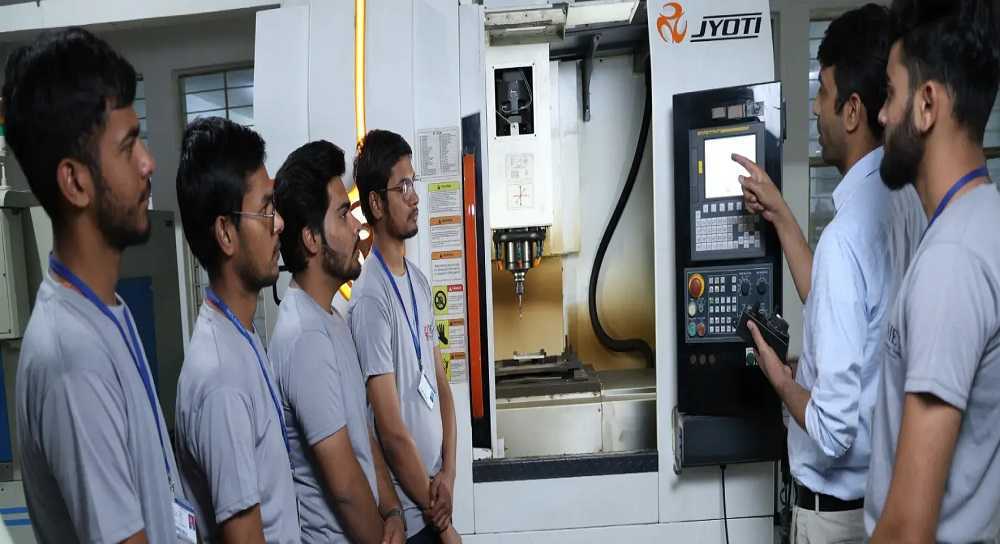 bachelor-of-mechanical-engineering-for-future-innovators-big-0